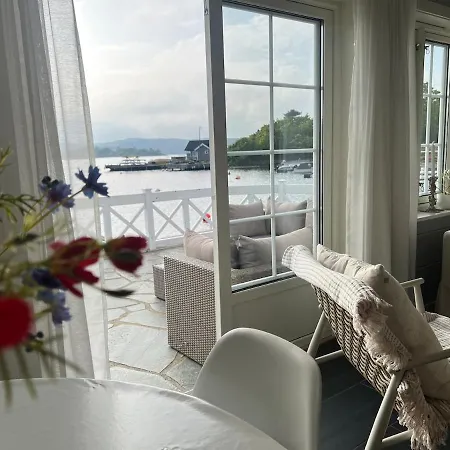 펜션 Idyllic On The Waterfront With Boat *